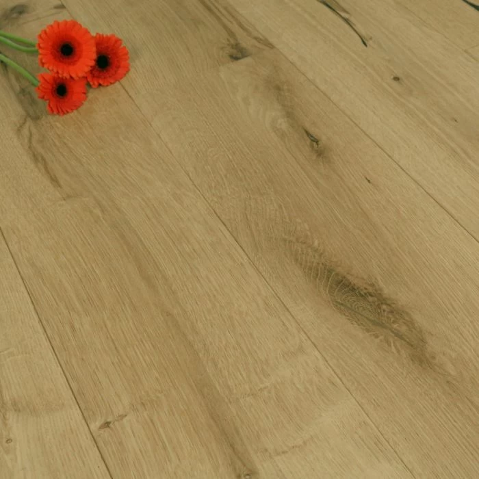 190mm Engineered Rustic Brushed And UV Oiled Oak Wood Flooring 2.17m²