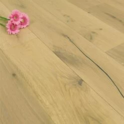 190mm Engineered Rustic Brushed And UV Oiled Washed Sandstone Oak Wood Flooring 2.17m²