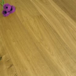 190mm Engineered Rustic Brushed And UV Oiled Fumed Oak Wood Flooring 2.888m²