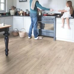 Quick-Step Classic Havana Oak Natural With Saw Cuts CLM1656 Laminate Flooring