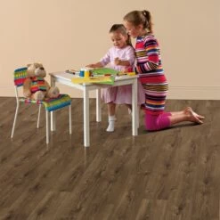 Elka 12mm Umber Oak ELT137AP Aqua Protect Laminate Flooring