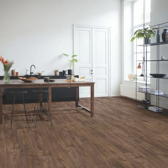 Quick-Step Alpha Vinyl Medium Planks Autumn Oak Chocolate AVMP40199 Vinyl Flooring