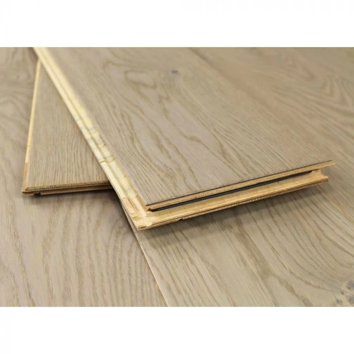 180mm Matt Lacquered Engineered Granite Oak Click Wood Flooring 2.77m² - Image 3