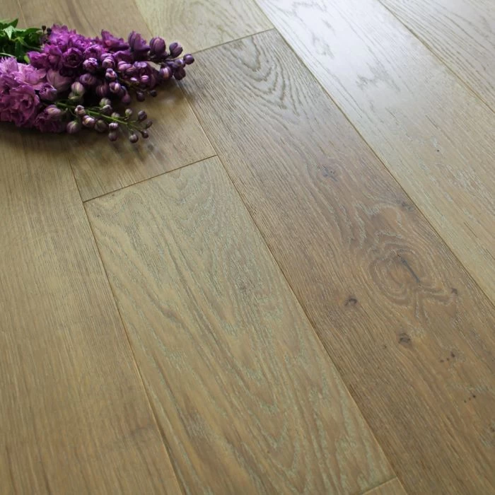 150mm Brushed & Oiled Engineered Washed Smoked Oak 18mm Wood Flooring 1.98m²
