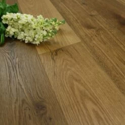 190mm Handscraped & UV Oiled Engineered Golden Bronze Oak Wood Flooring 2.17m²