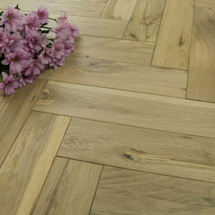 90mm Herringbone Engineered Parchment Brushed & White UV Oiled Parquet Wood Flooring 0.648m²