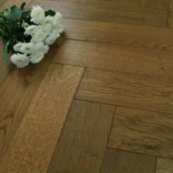 120mm Herringbone Distressed, Hand Scraped, Brushed & Matt Lacquered Engineered Biscuit Oak Parquet Wood Flooring 0.864m²