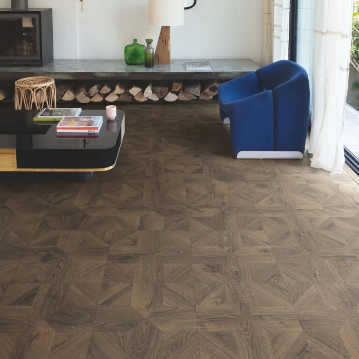 Quick-Step Impressive Patterns Royal Oak Dark Brown IPA4145 Laminate Flooring 1.901m² - Image 2